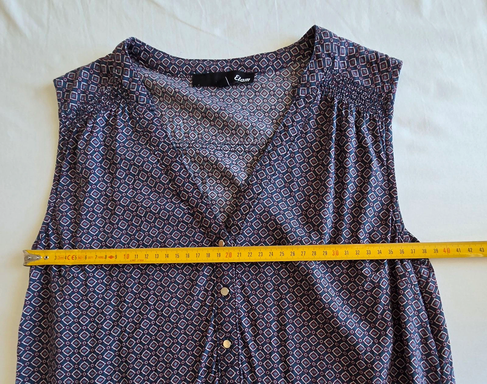 Camisón fluido Etam XS 34 con motivo geométrico azul y rojo – photo 10